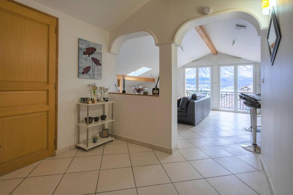 Cabana & Panorama Lac Annecy -Parking & Terrasse سُفرييه المظهر الخارجي الصورة